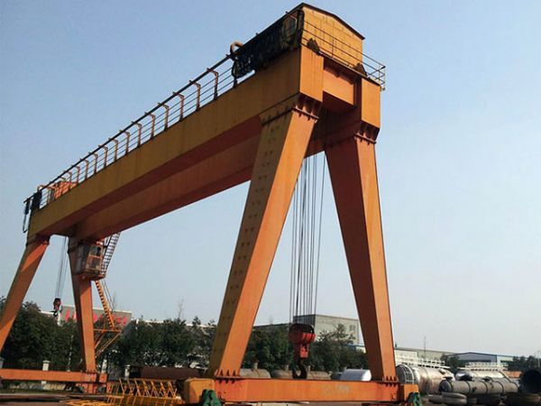 關(guān)于起重機(jī)你了解多少呢？起重機(jī)都有哪些形式呢